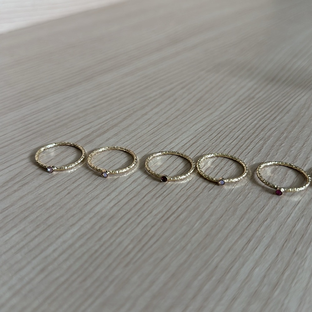 Express Gold Rings 8 - Picture 7 of 9